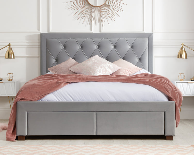 Woodbury King Bed Grey